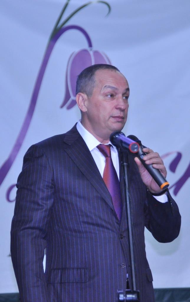 Кандидат в Президенты РФ от КПРФ и Народно-патриотических сил России Павел Грудинин встретился с жителями города Серпухова и Серпуховского района