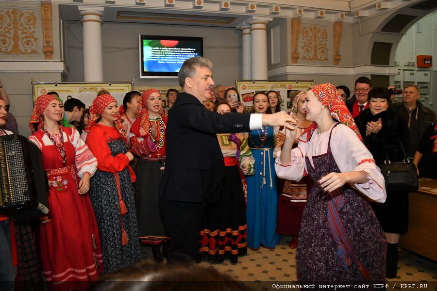 Рабочий визит кандидата в Президенты РФ от КПРФ и Народно-патриотических сил России П.Н. Грудинина в Самарскую область