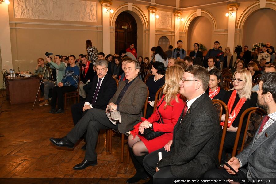 Рабочий визит кандидата в Президенты РФ от КПРФ и Народно-патриотических сил России П.Н. Грудинина в Самарскую область