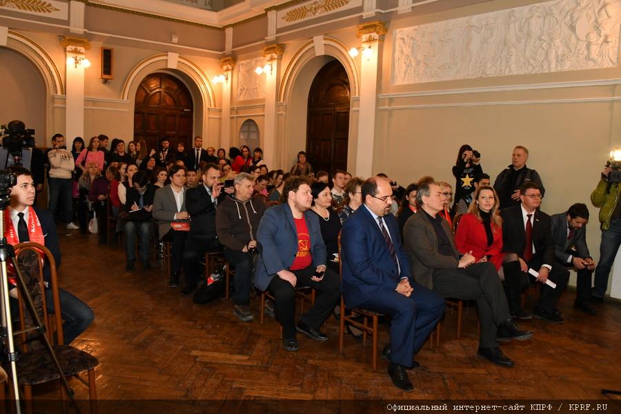 Рабочий визит кандидата в Президенты РФ от КПРФ и Народно-патриотических сил России П.Н. Грудинина в Самарскую область