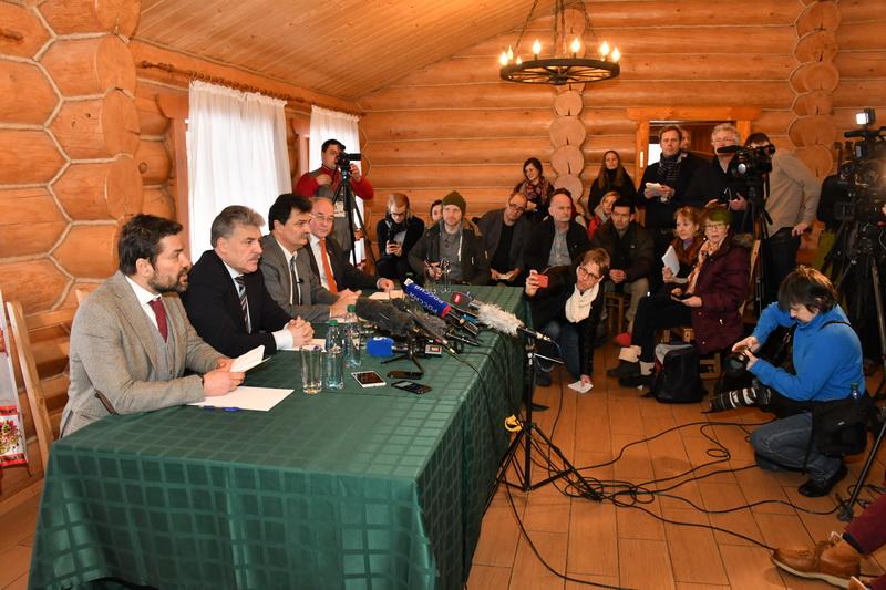 Встреча Павла Грудинина с иностранными журналистами в Совхозе им. Ленина