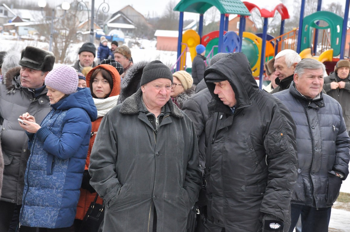 Когда нарушаются законы, с какими бы не было целями - это ведет к полному разрушению государства!