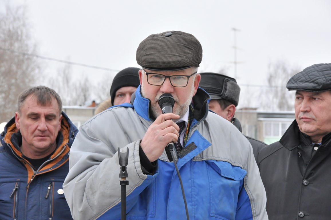Когда нарушаются законы, с какими бы не было целями - это ведет к полному разрушению государства!