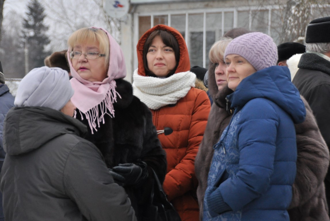 Когда нарушаются законы, с какими бы не было целями - это ведет к полному разрушению государства!
