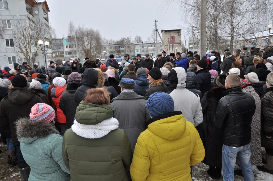 Когда нарушаются законы, с какими бы не было целями - это ведет к полному разрушению государства!
