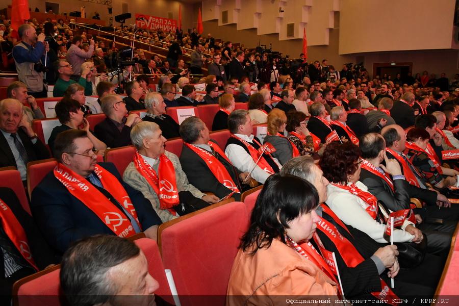 «Вперед, к победе!» Завершился рабочий визит П.Н. Грудинина в Свердловскую область
