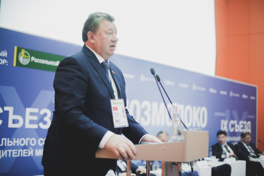 В.И. Кашин: "Без вложения в человеческий капитал невозможно развивать молочное скотоводство"