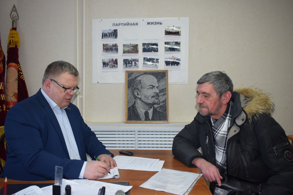 Депутат Мособлдумы Александр Наумов провел прием граждан в г.о. Домодедово