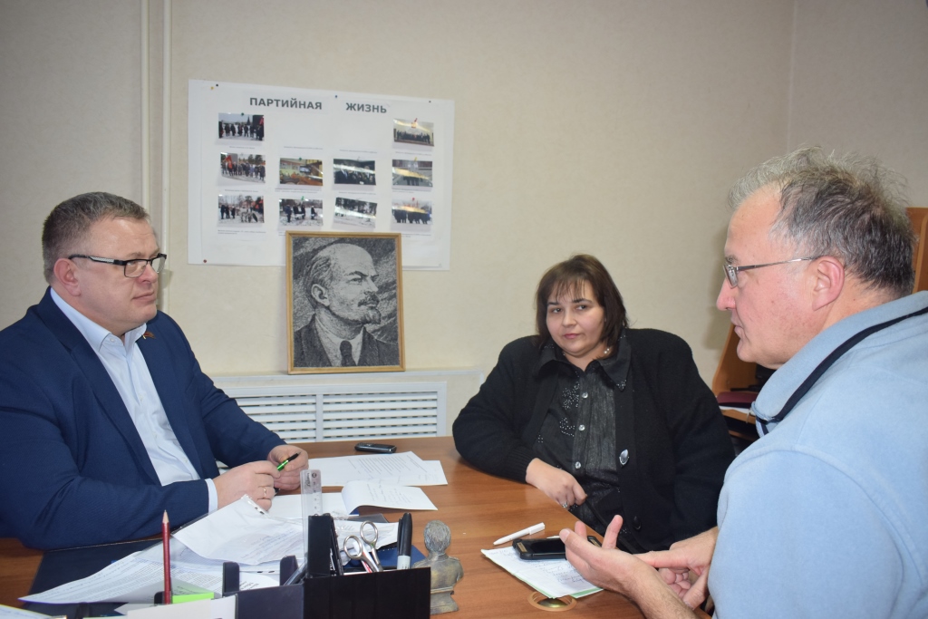 Депутат Мособлдумы Александр Наумов провел прием граждан в г.о. Домодедово