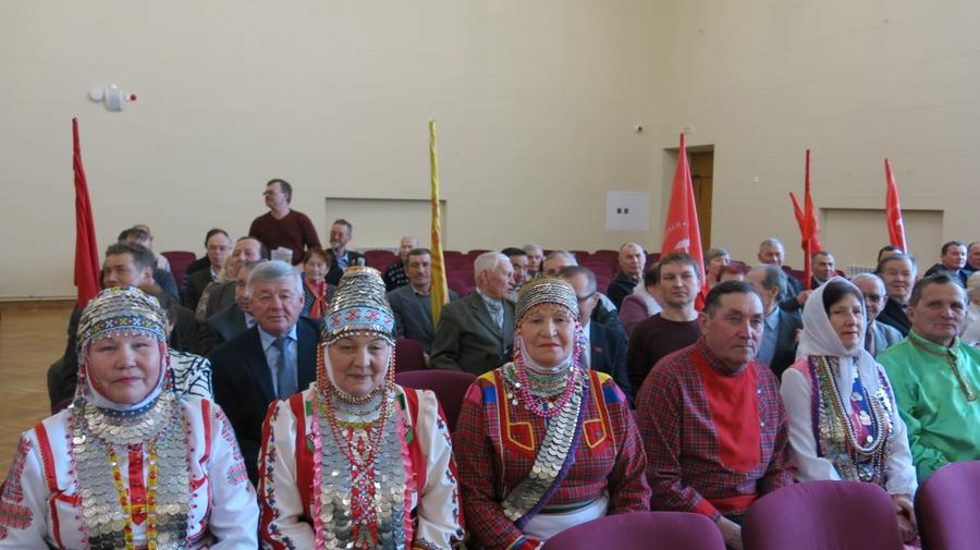 «Бороться за перемены!». Чувашские коммунисты поделились своими впечатлениями после встречи с Павлом Грудининым в Казани