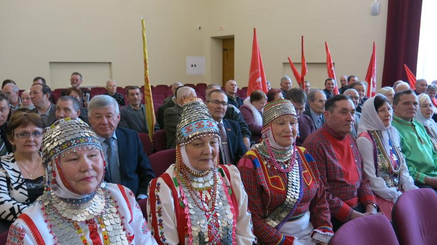 «Бороться за перемены!». Чувашские коммунисты поделились своими впечатлениями после встречи с Павлом Грудининым в Казани
