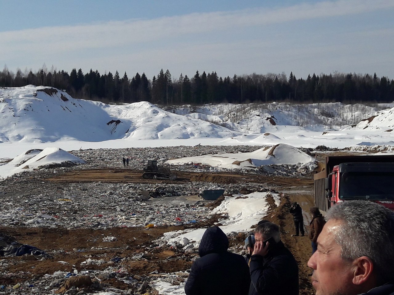В Подмосковной Рузе в акции против свалки приняло участие более 600 человек