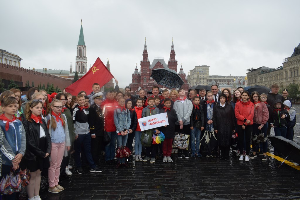 Пионерия и Ленин будут жить всегда в веках!