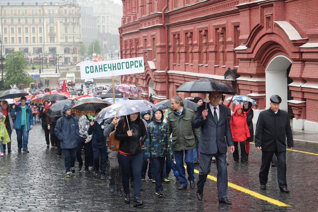 Пионерия и Ленин будут жить всегда в веках!