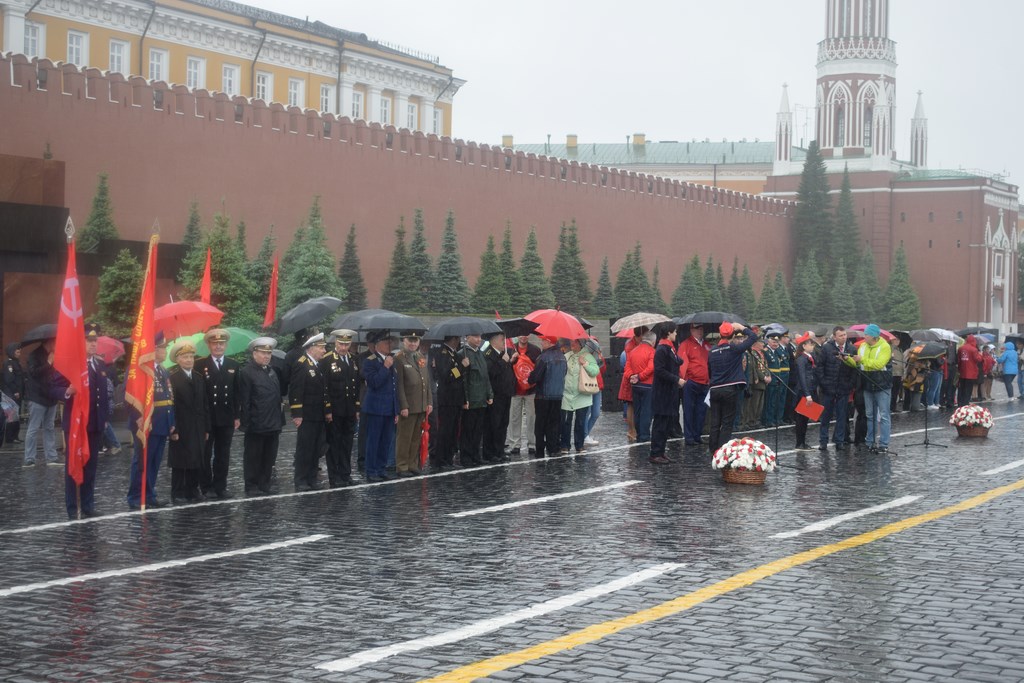 Пионерия и Ленин будут жить всегда в веках!