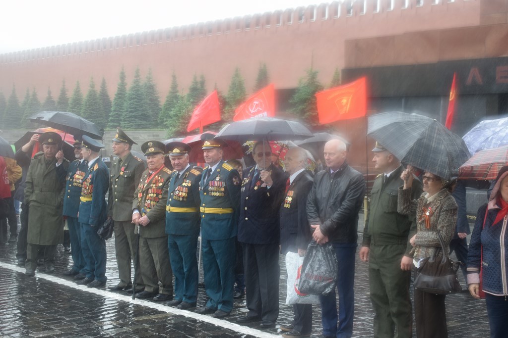 Пионерия и Ленин будут жить всегда в веках!