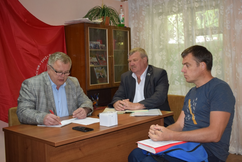 Депутат Мособлдумы Александр Наумов провёл приём граждан 