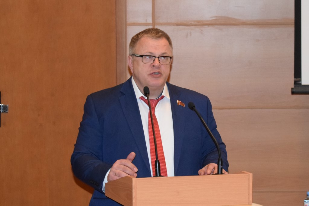 Александр Наумов принял участие в круглом столе по проблемам экологии