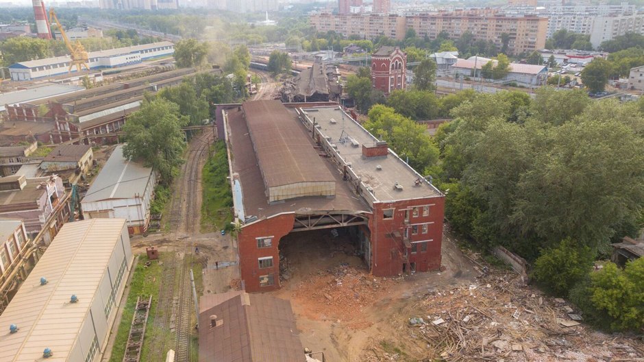 Варварский снос: исторические здания Метровагонмаша сносят ради жилой застройки