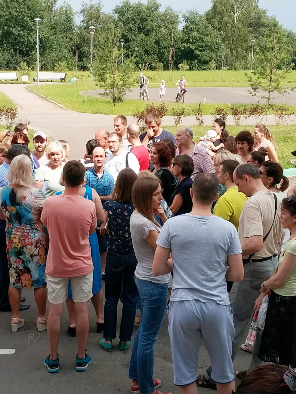 Прошла встреча кандидата в Губернаторы Подмосковья К.Н. Черемисова в Нахабино