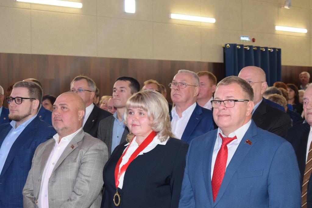 Екатерина Долгасова – представитель КПРФ – вновь избрана Главой Лотошинского муниципального района