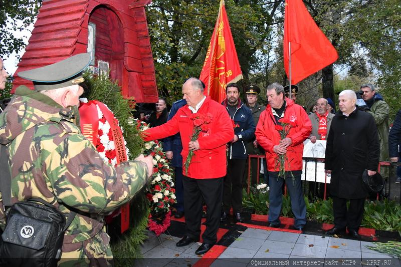Нет и не может быть срока давности для преступлений против своего народа!