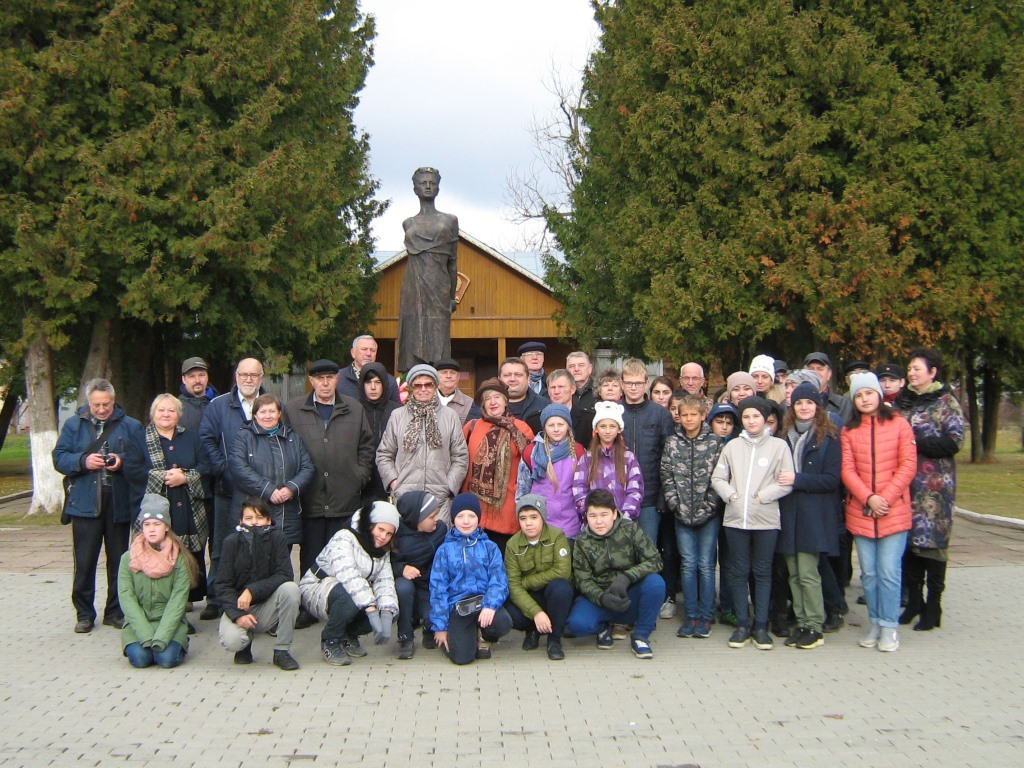 Автопробег в честь 100-летия Ленинского комсомола