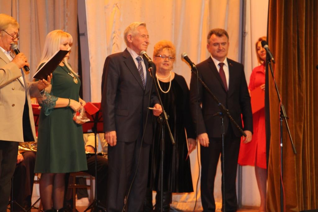 В ДК «Факел» г. Фрязино отметили 100-летие ВЛКСМ