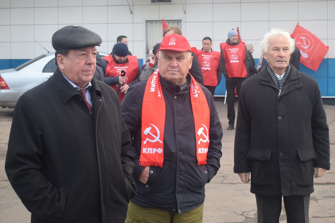 Юбилейный 75-й гуманитарный конвой ушёл в Новороссию