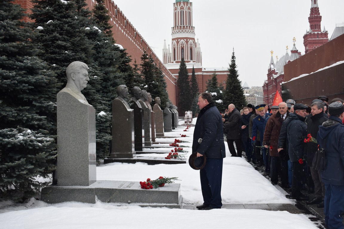 Г.А. Зюганов о В.И. Ленине: Это гениальный мыслитель, политик, стратег и тактик