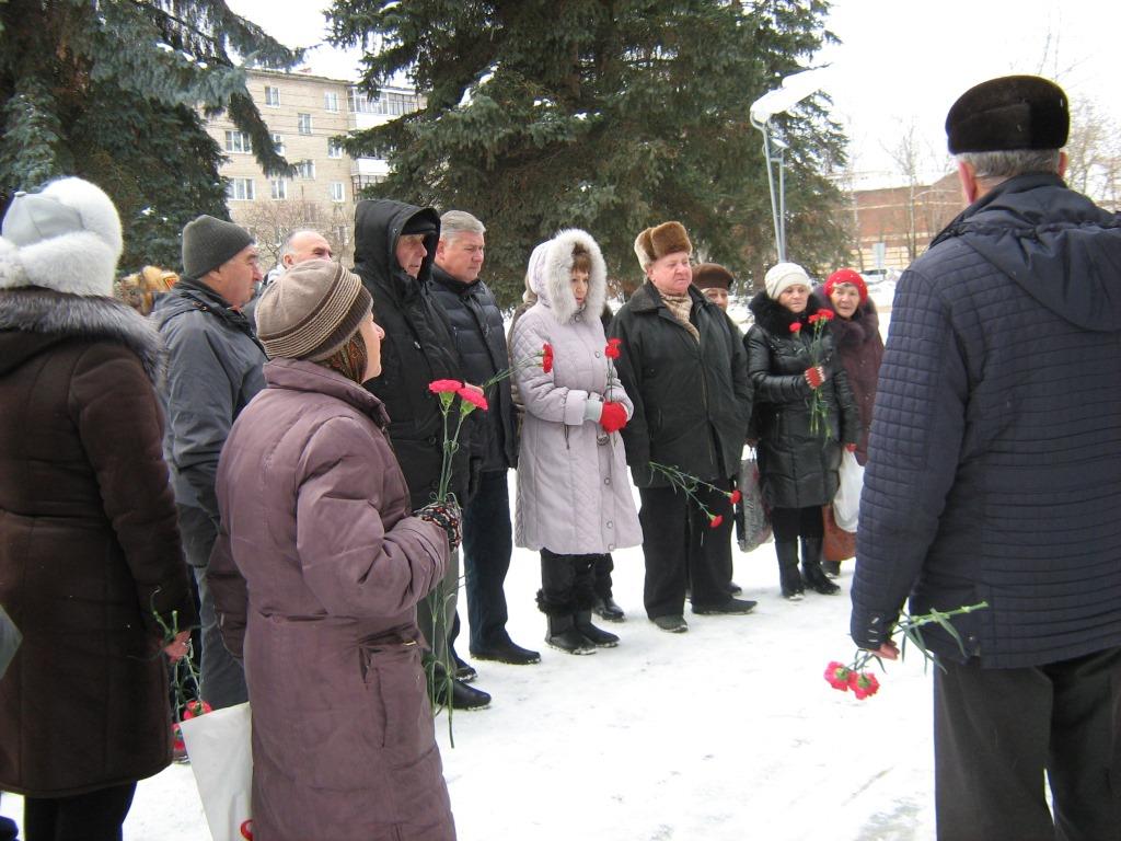 Память о Ленине в сердце каждого коммуниста!