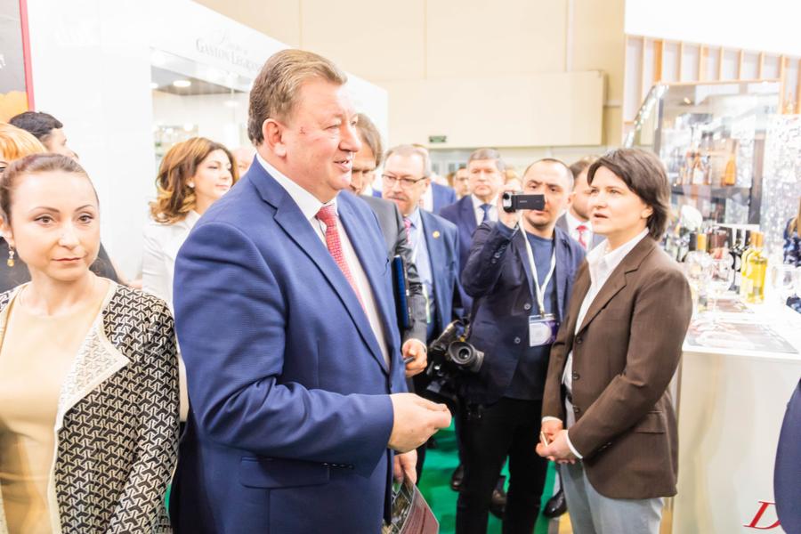 В.И. Кашин принял участие в торжественной церемонии открытия 26-й международной выставки «ПРОДЭКСПО-2019»