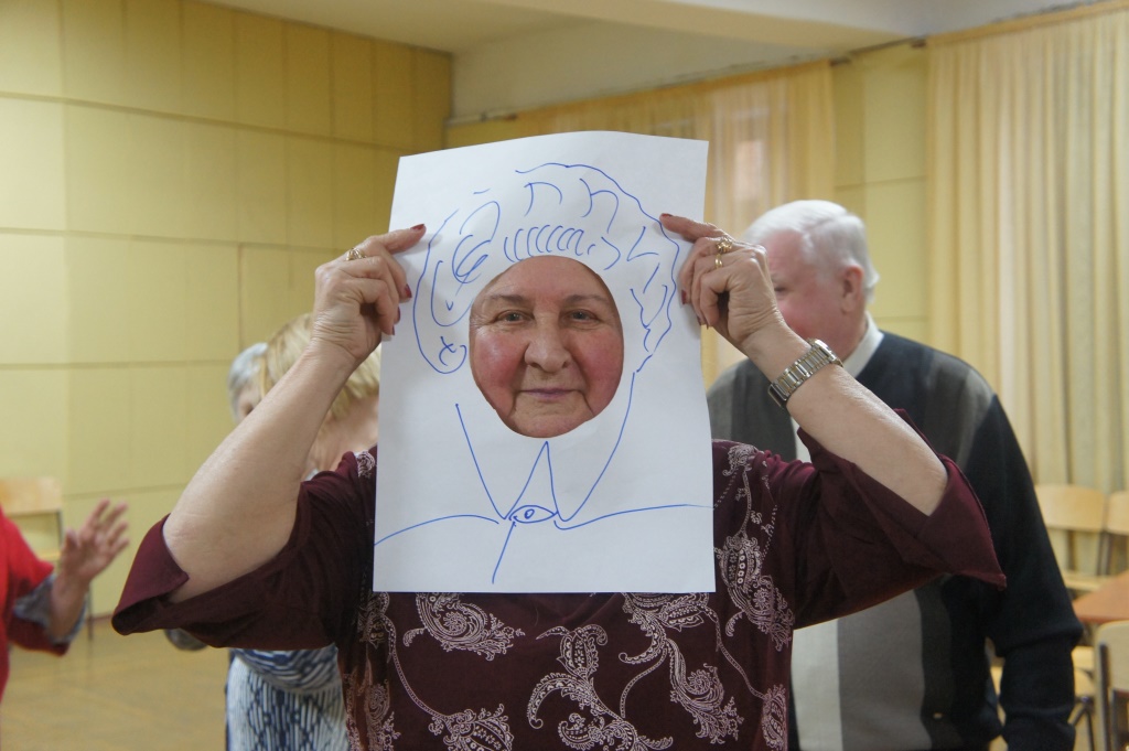 А ну-ка, девушки!