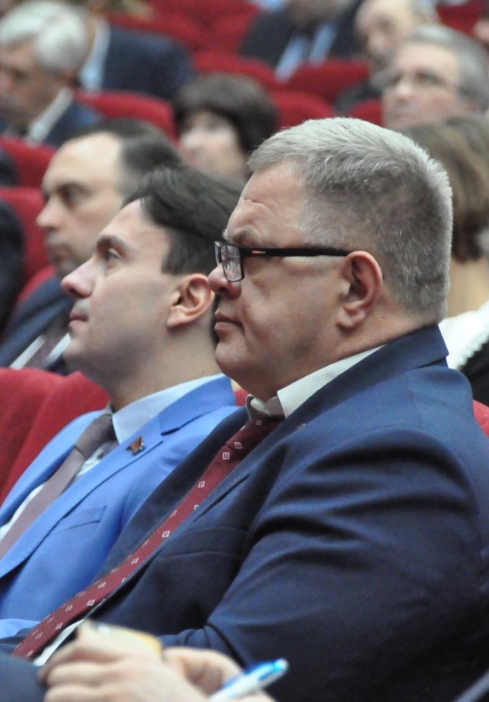 В Подмосковье открылся семинар-совещание руководителей комитетов региональных отделений КПРФ