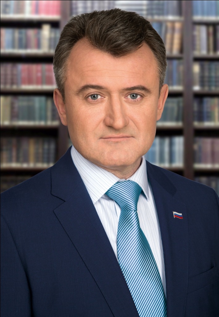 Василий Мельников