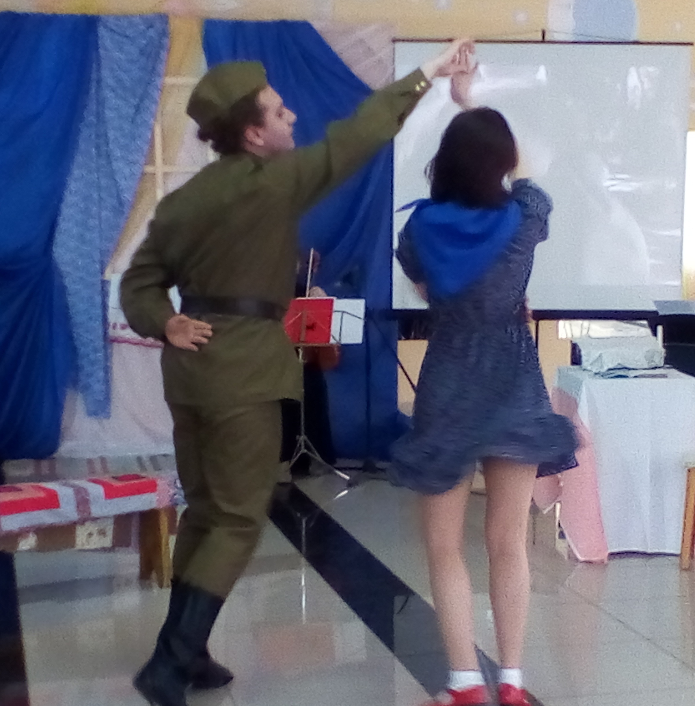 Помнит сердце, не забудет никогда