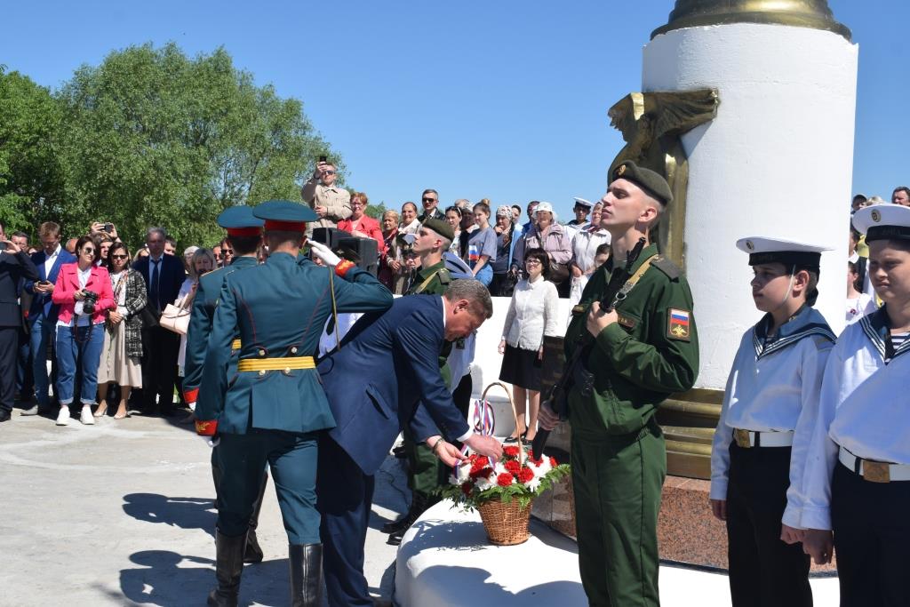Александр Наумов принял участие в торжественных мероприятиях в Луховицах