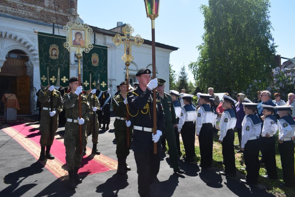 Александр Наумов принял участие в торжественных мероприятиях в Луховицах