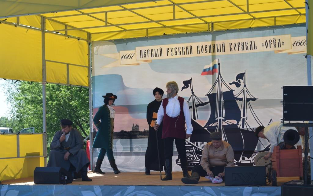Александр Наумов принял участие в торжественных мероприятиях в Луховицах