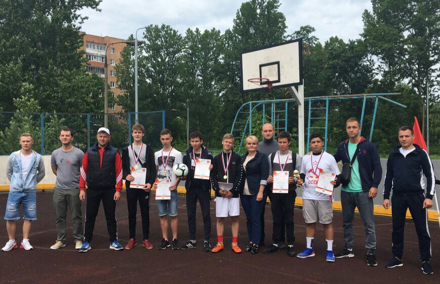 В Щелково дан старт VII чемпионату Детской дворовой футбольной лиги!