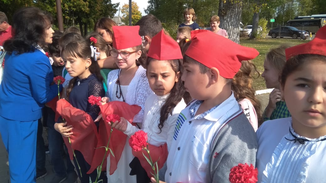 Светлой памяти верны