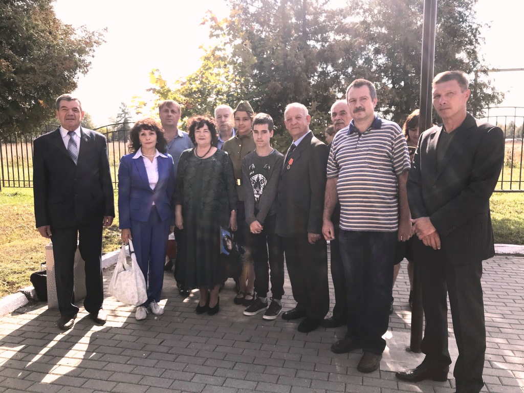 Светлой памяти верны