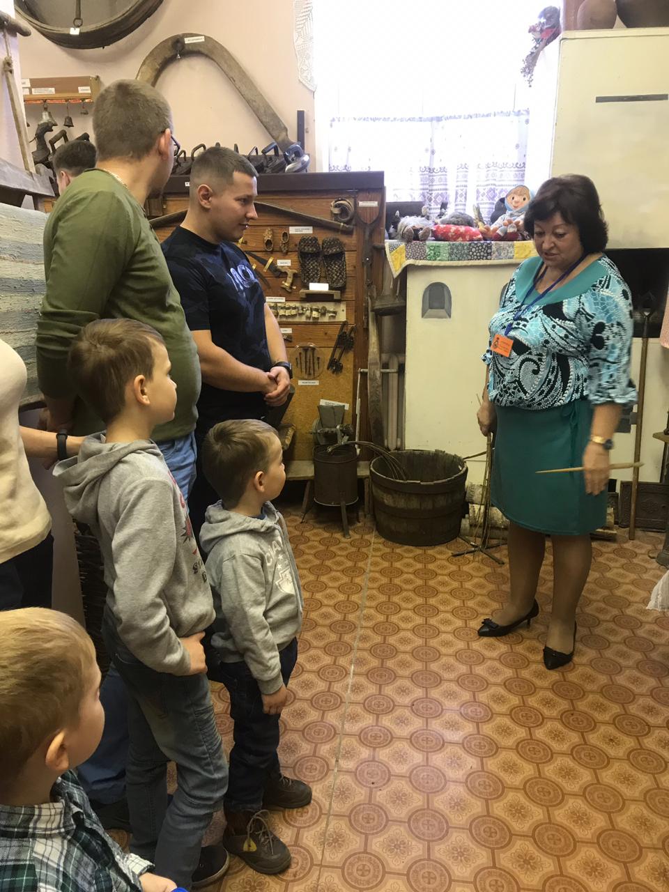 Молодёжь обязана знать достижения Великого Советского народа!