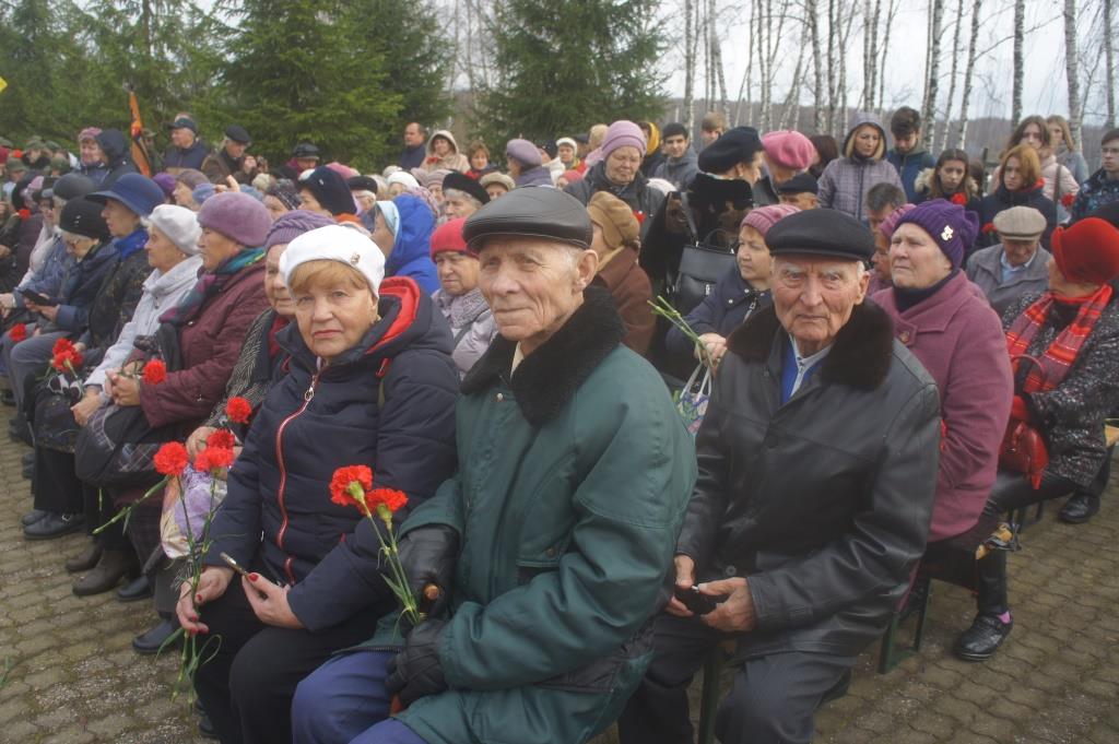 «Мы возвращаем солдат с войны»