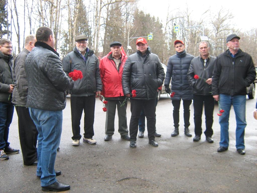 Автопробег в честь Великого Октября в г. Можайске