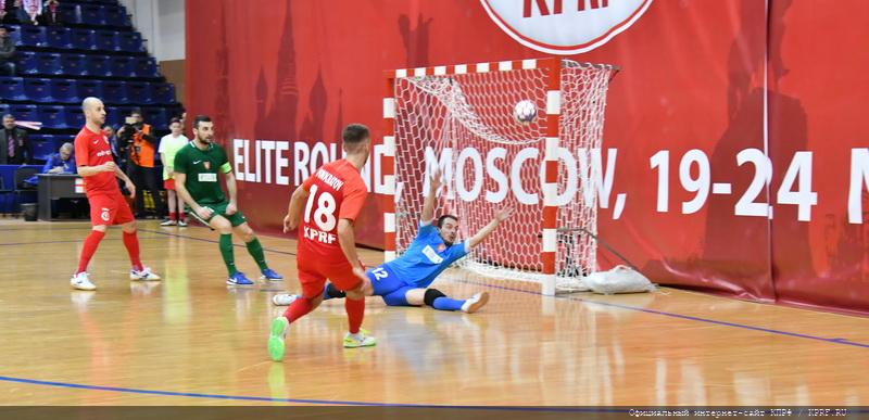 Лига чемпионов: четвертая подряд победа МФК КПРФ!