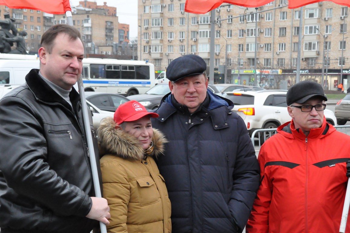 Борьба не закончена, она будет продолжаться до победы!