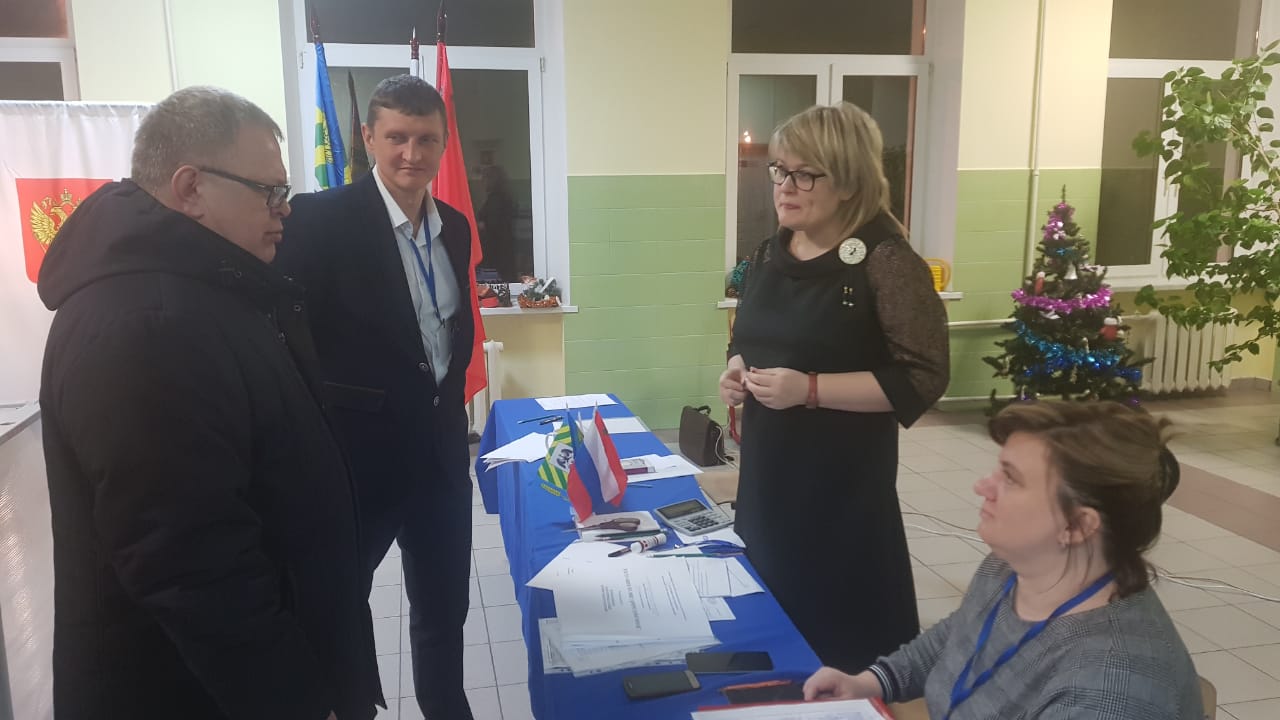 За час до закрытия избирательных участков