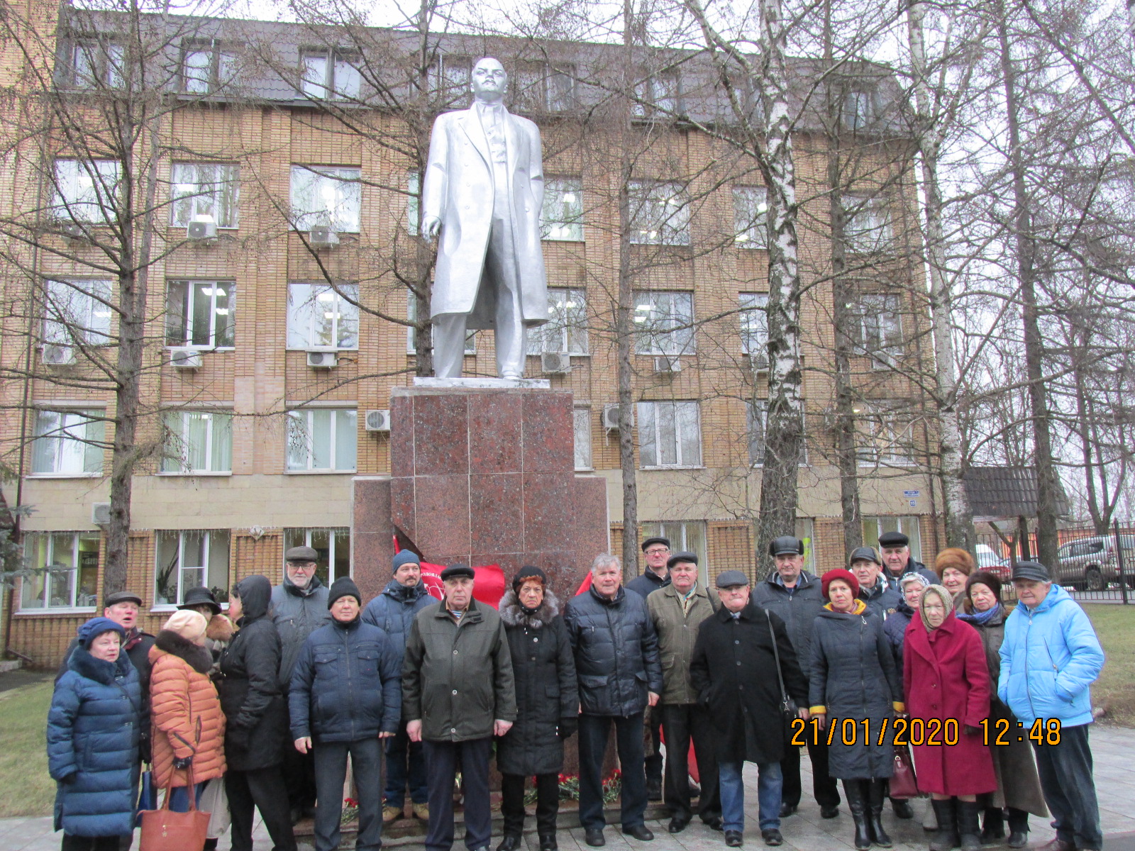 Союз советских офицеров, КПРФ и молодежь Можайска отмечает 98 лет Памяти В.И. Ленина