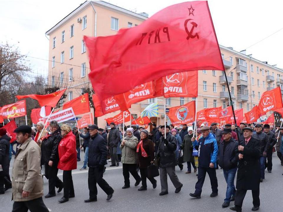 В.И. Кашин: Массовый протест - как веление времени и оружие трудового народа в борьбе за свои права